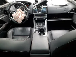 2017 Jaguar XE 35t Prestige with VIN SAJAK4BVXHA948749, listed as a Copart auction lot 68184864 with 59,695 mi miles and Salvage Title. Bid and sale history available at carsss.com. Image 8.
