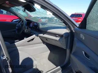 2024 Hyundai Elantra SE with VIN KMHLL4DG2RU707377, listed as a IAAI auction lot 41831258 with 15,364 mi miles and . Bid and sale history available at DreamBid. Image 5.