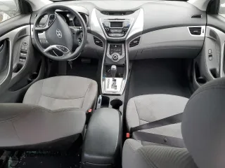 2013 Hyundai Elantra GLS z VIN 5NPDH4AE1DH424095, wystawiony jako Copart lot #52617945 z przebiegiem Nie podano mil oraz Szkody całkowita. Historia ofert i sprzedaży dostępna na DreamBid. Obrazek 8.