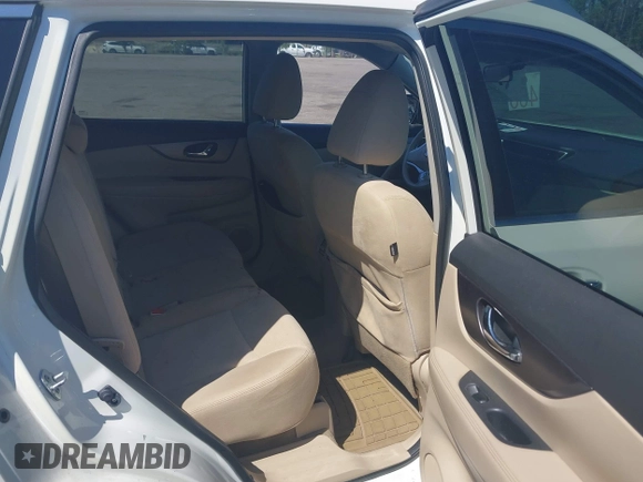 2015 Nissan Rogue S with VIN KNMAT2MV8FP529757, listed as a IAAI auction lot 42026705 with 165,693 mi miles. Bid and sale history available at carsss.com. Image 8.