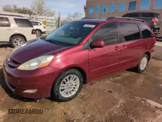 2007 Toyota Sienna XLE z VIN 5TDBK22C87S006075, wystawiony jako Copart lot #50956225 z przebiegiem 252 464 mil mil oraz Szkoda całkowita • Salvage title. Historia ofert i sprzedaży dostępna na DreamBid. Obrazek 1.