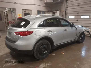 2017 Infiniti QX70 with VIN JN8CS1MW5HM414024, listed as a IAAI auction lot 41941086 with Not Provided miles and . Bid and sale history available at DreamBid. Image 4.