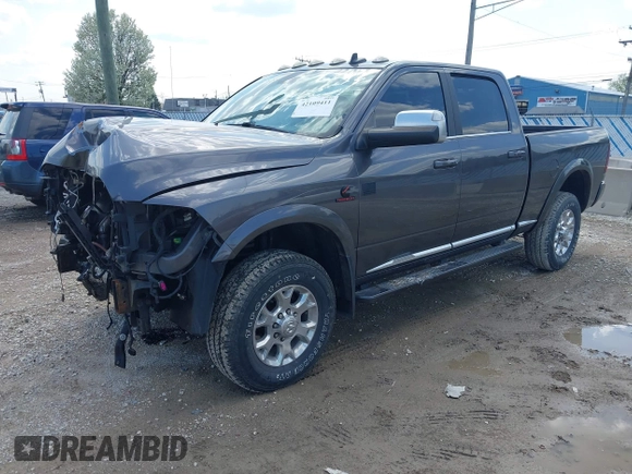 2018 Ram 2500 Limited z VIN 3C6UR5GL6JG213351, wystawiony jako IAAI lot #42109411 z przebiegiem 163 456 mil mil oraz . Historia ofert i sprzedaży dostępna na DreamBid. Obrazek 18.