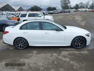 2023 Mercedes-Benz C 300 z VIN W1KAF4GB3PR121215, wystawiony jako IAAI lot #42068171 z przebiegiem 15 082 mil mil oraz . Historia ofert i sprzedaży dostępna na DreamBid. Obrazek 13.