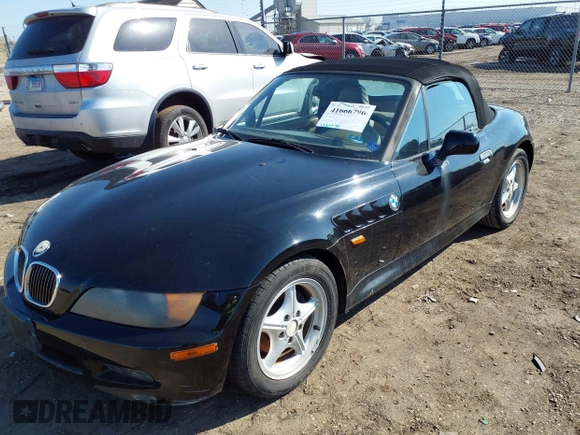1997 BMW 3 Series 1.9L with VIN 4USCH7324VLB84891, listed as a IAAI auction lot 41666796 with 126,470 mi miles. Bid and sale history available at carsss.com. Image 2.