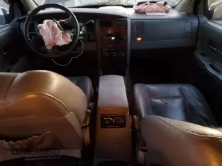 2005 Dodge Durango SLT z VIN 1D4HD48DX5F509039, wystawiony jako Copart lot #82547404 z przebiegiem 325 159 mil mil oraz Szkoda całkowita • Salvage title. Historia ofert i sprzedaży dostępna na DreamBid. Obrazek 8.