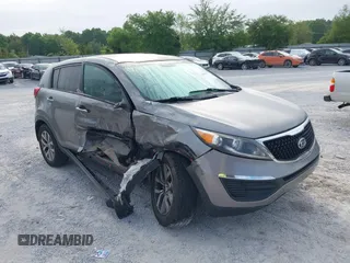 2016 Kia Sportage LX with VIN KNDPB3AC9G7846454, listed as a IAAI auction lot 42093337 with 143,513 mi miles. Bid and sale history available at carsss.com. Image 1.