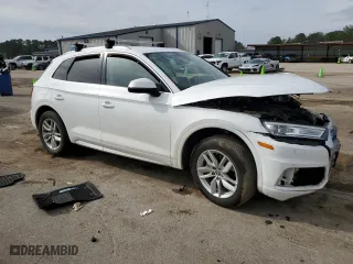2020 Audi Q5 Premium with VIN WA1ANAFY4L2054851, listed as a Copart auction lot 45756995 with 114,212 mi miles and Salvage Title. Bid and sale history available at carsss.com. Image 4.