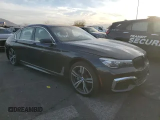 2016 BMW 7 Series 740i z VIN WBA7E2C53GG504611, wystawiony jako Copart lot #42253395 z przebiegiem 35 965 mil mil oraz Szkoda całkowita • Salvage title. Historia ofert i sprzedaży dostępna na DreamBid. Obrazek 4.