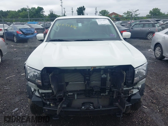 2024 Nissan Frontier S with VIN 1N6ED1EK0RN666847, listed as a IAAI auction lot 42513822 with 25,084 mi miles and . Bid and sale history available at DreamBid. Image 13.
