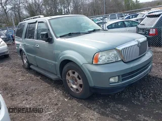 2006 Lincoln Navigator Luxury with VIN 5LMFU28516LJ20206, listed as a IAAI auction lot 41886344 with Not provided miles and . Bid and sale history available at DreamBid. Image 1.