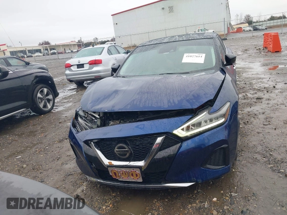 2020 Nissan Maxima SL z VIN 1N4AA6DV4LC374386, wystawiony jako IAAI lot #41027614 z przebiegiem 138 982 mil mil oraz . Historia ofert i sprzedaży dostępna na DreamBid. Obrazek 12.
