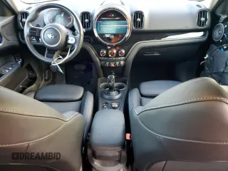 2022 MINI Countryman Cooper S with VIN WMZ83BR08N3N71282, listed as a Copart auction lot 83673944 with 18,095 mi miles and Salvage title. Bid and sale history available at DreamBid. Image 8.