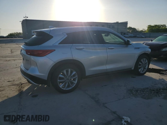 2020 Infiniti QX50 Luxe с VIN 3PCAJ5M10LF120954, выставлен на аукционе Copart как лот 52518695 с пробегом 44 803 миль миль и Списание • Salvage title. История ставок и продаж доступна на DreamBid. Изображение 3.