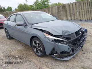 2023 Hyundai Elantra Limited z VIN KMHLN4AJ4PU038763, wystawiony jako IAAI lot #42232441 z przebiegiem 31 833 mil mil oraz . Historia ofert i sprzedaży dostępna na DreamBid. Obrazek 1.