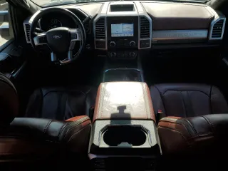 2019 Ford F-250 XL с VIN 1FT7W2BTXKEF35875, выставлен на аукционе Copart как лот 54132745 с пробегом 109 179 миль миль и Списание • Salvage title. История ставок и продаж доступна на DreamBid. Изображение 8.