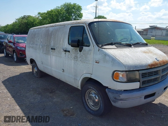 1995 Dodge Cargo with VIN 2B7HB21Y4SK528476, listed as a IAAI auction lot 42144151 with 218,432 mi miles. Bid and sale history available at carsss.com. Image 1.