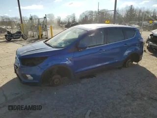 2017 Ford Escape SE with VIN 1FMCU9GD6HUE41887, listed as a Copart auction lot 88399125 with Not Provided miles and Salvage Title. Bid and sale history available at DreamBid. Image 1.