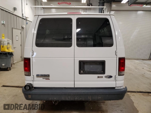 2014 Ford Econoline Passenger XL z VIN 1FBSS3BL0EDA89519, wystawiony jako Copart lot #54524735 z przebiegiem 39 417 mil mil oraz Tytuł czysty. Historia ofert i sprzedaży dostępna na DreamBid. Obrazek 6.