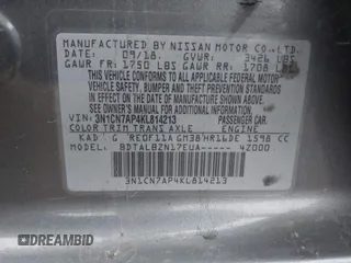 2019 Nissan Versa SV z VIN 3N1CN7AP4KL814213, wystawiony jako IAAI lot #40877781 z przebiegiem 108 624 mil mil oraz . Historia ofert i sprzedaży dostępna na DreamBid. Obrazek 9.