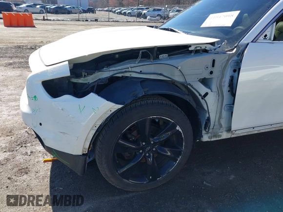 2013 Infiniti FX with VIN JN8CS1MW9DM171618, listed as a IAAI auction lot 41847098 with 235,901 mi miles and . Bid and sale history available at DreamBid. Image 6.