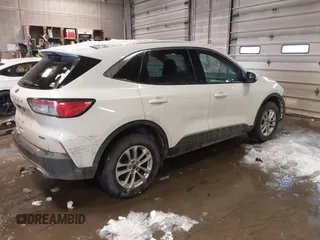 2021 Ford Escape SE Hybrid with VIN 1FMCU9BZ3MUA17452, listed as a IAAI auction lot 41626415 with 62,326 mi miles and . Bid and sale history available at DreamBid. Image 4.