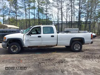 2006 GMC Sierra 2500HD Work Truck with VIN 1GTHC23U66F226795, listed as a IAAI auction lot 41663946 with Not provided miles and . Bid and sale history available at DreamBid. Image 15.