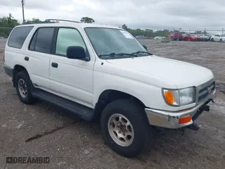 1998 Toyota 4Runner with VIN JT3GM84R5W0031171, listed as a IAAI auction lot 41989920 with 163,296 mi miles. Bid and sale history available at carsss.com. Image 1.