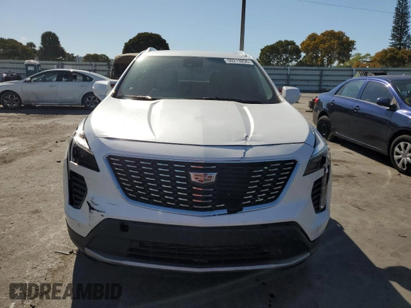 2022 Cadillac XT4 FWD Premium Luxury with VIN 1GYFZCR45NF100049, listed as a Copart auction lot 50213255 with 62,391 mi miles and Salvage title. Bid and sale history available at DreamBid. Image 5.