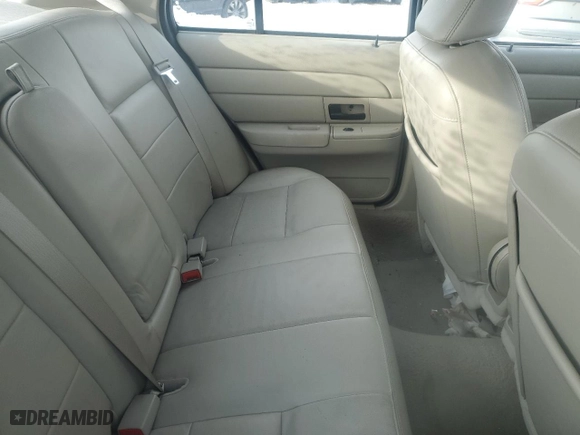 2006 Ford Crown Victoria LX with VIN 2FAFP74W56X134371, listed as a Copart auction lot 84034564 with 0 mi miles and Salvage Title. Bid and sale history available at carsss.com. Image 10.