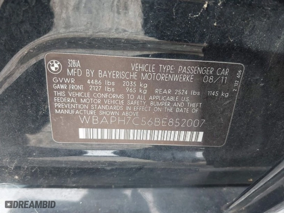 2011 BMW 3 Series 328i with VIN WBAPH7C56BE852007, listed as a IAAI auction lot 41764362 with 135,616 mi miles. Bid and sale history available at carsss.com. Image 9.
