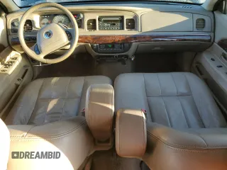 2004 Mercury Grand Marquis LS Premium z VIN 2MHFM75W94X693129, wystawiony jako Copart lot #46731555 z przebiegiem 202 242 mil mil oraz Czysty tytuł • Clean title. Historia ofert i sprzedaży dostępna na DreamBid. Obrazek 8.