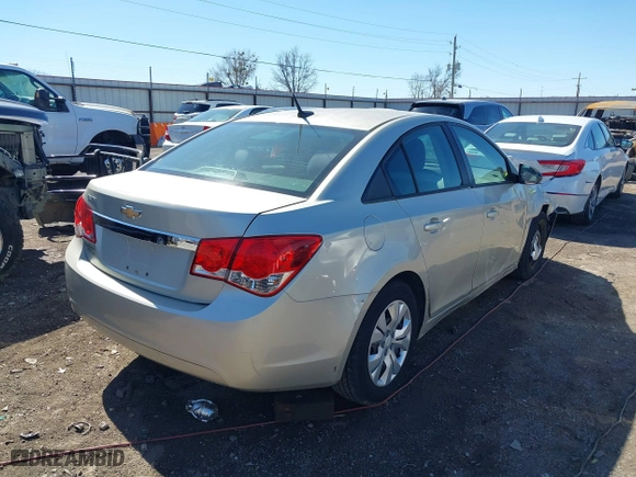2013 Chevrolet Cruze LS with VIN 1G1PA5SHXD7255286, listed as a IAAI auction lot 41717475 with 115,871 mi miles. Bid and sale history available at carsss.com. Image 4.