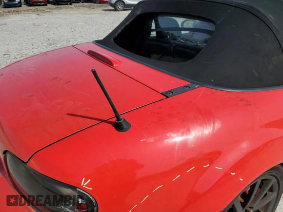 2006 Mazda MX-5 Miata Grand Touring with VIN JM1NC25F160109470, listed as a Copart auction lot 49922005 with 175,130 mi miles and Salvage title. Bid and sale history available at DreamBid. Image 10.