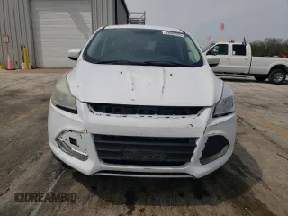 2014 Ford Escape SE with VIN 1FMCU0GX6EUD33108, listed as a Copart auction lot 52803435 with 139,539 mi miles and Salvage Title. Bid and sale history available at DreamBid. Image 5.