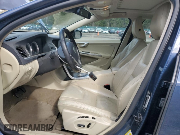 2012 Volvo S60 T6 z VIN YV1902FH4C2102159, wystawiony jako Copart lot #48685875 z przebiegiem 132 663 mil mil oraz Szkoda całkowita • Salvage title. Historia ofert i sprzedaży dostępna na DreamBid. Obrazek 7.