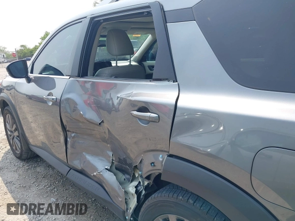 2022 Nissan Pathfinder SL with VIN 5N1DR3CD9NC262513, listed as a IAAI auction lot 42400791 with 46,587 mi miles and . Bid and sale history available at DreamBid. Image 18.