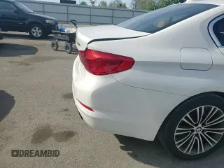 2019 BMW 5 Series 530i xDrive with VIN WBAJA7C50KWW31412, listed as a Copart auction lot 56159605 with 39,947 mi miles and Salvage title. Bid and sale history available at DreamBid. Image 13.