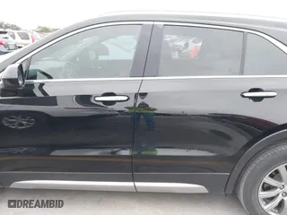 2020 Cadillac XT4 FWD Premium Luxury with VIN 1GYFZCR48LF142955, listed as a IAAI auction lot 41255161 with 39,830 mi miles. Bid and sale history available at carsss.com. Image 14.
