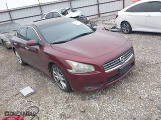 2011 Nissan Maxima 3.5 S with VIN 1N4AA5AP5BC800925, listed as a IAAI auction lot 41861798 with 243,590 mi miles. Bid and sale history available at carsss.com. Image 1.