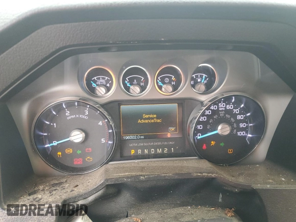 2016 Ford F-350 Platinum z VIN 1FT8W3BTXGEB92969, wystawiony jako Copart lot #56999755 z przebiegiem 196 002 mil mil oraz Szkoda całkowita • Salvage title. Historia ofert i sprzedaży dostępna na DreamBid. Obrazek 9.
