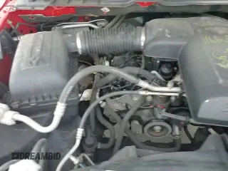 2018 Ram 1500 Tradesman z VIN 1C6RR6FG5JS324773, wystawiony jako Copart lot #84241035 z przebiegiem 81 608 mil mil oraz Szkoda całkowita • Salvage title. Historia ofert i sprzedaży dostępna na DreamBid. Obrazek 15.