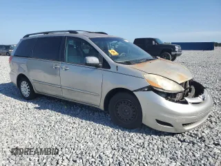 2007 Toyota Sienna CE with VIN 5TDZK23C97S033301, listed as a Copart auction lot 55617625 with 242,491 mi miles and Clean Title. Bid and sale history available at carsss.com. Image 4.