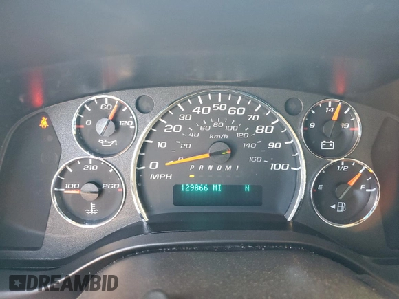 2022 Chevrolet Express Cargo z VIN 1GCWGAFPXN1218528, wystawiony jako Copart lot #46952485 z przebiegiem 129 866 mil mil oraz Czysty tytuł • Clean title. Historia ofert i sprzedaży dostępna na DreamBid. Obrazek 9.