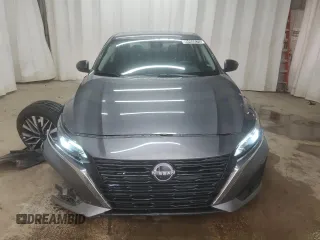 2025 Nissan Altima SV z VIN 1N4BL4DV0SN302431, wystawiony jako Copart lot #59400875 z przebiegiem 13 478 mil mil oraz Szkoda całkowita • Salvage title. Historia ofert i sprzedaży dostępna na DreamBid. Obrazek 5.