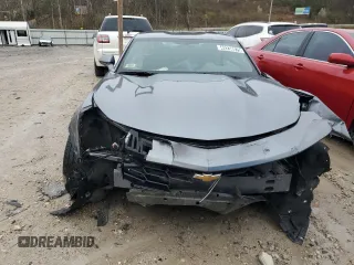 2020 Chevrolet Camaro 1LT z VIN 1G1FB1RS4L0117608, wystawiony jako Copart lot #49238875 z przebiegiem 75 815 mil mil oraz Czysty tytuł • Clean title. Historia ofert i sprzedaży dostępna na DreamBid. Obrazek 5.