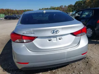 2014 Hyundai Elantra SE with VIN 5NPDH4AE9EH525628, listed as a IAAI auction lot 40683497 with 1 mi miles. Bid and sale history available at carsss.com. Image 16.