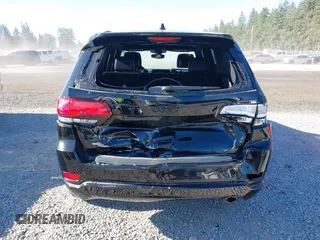 2018 Jeep Grand Cherokee Laredo E с VIN 1C4RJFAG6JC106066, выставлен на аукционе IAAI как лот 42433285 с пробегом 61 611 миль миль и . История ставок и продаж доступна на DreamBid. Изображение 17.