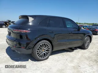 2020 Porsche Cayenne with VIN WP1AA2AY8LDA07047, listed as a Copart auction lot 48194385 with 48,929 mi miles and Salvage title. Bid and sale history available at DreamBid. Image 3.