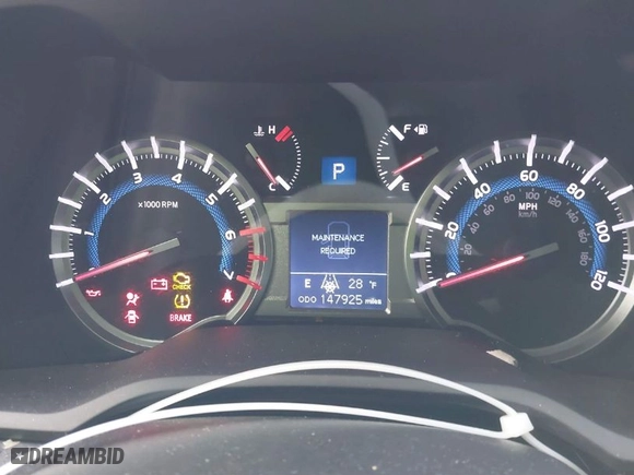 2016 Toyota 4Runner SR5 with VIN JTEZU5JR5G5137093, listed as a IAAI auction lot 41581778 with 147,925 mi miles. Bid and sale history available at carsss.com. Image 7.